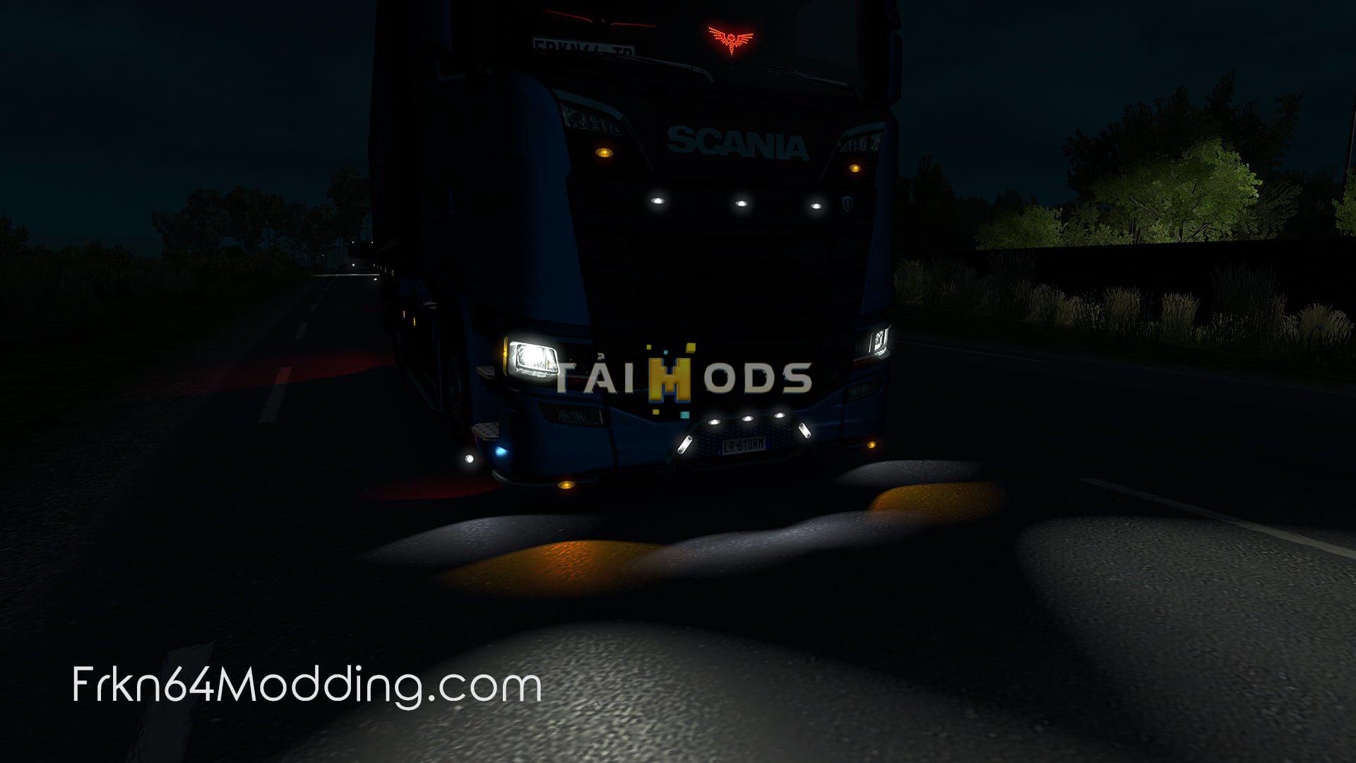 ETS2 - Non-Flared Vehicle Lights Mod V3.0 (1.36.x)