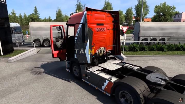 ETS2 - New Renault Truck Door Animation Mod (1.40.x)