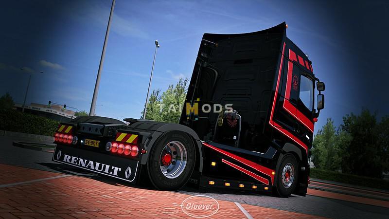 ETS2 - Renault T Light Improvements V1.3 (1.35.x)