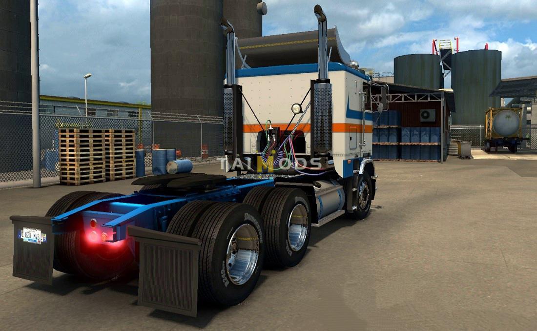 ETS2 - Freightliner FLB Truck V2.0.9 (1.39.x)