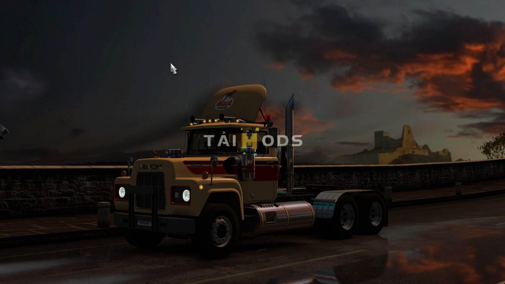 ETS2 - Mack R Series V1.4.1 (1.36.x)